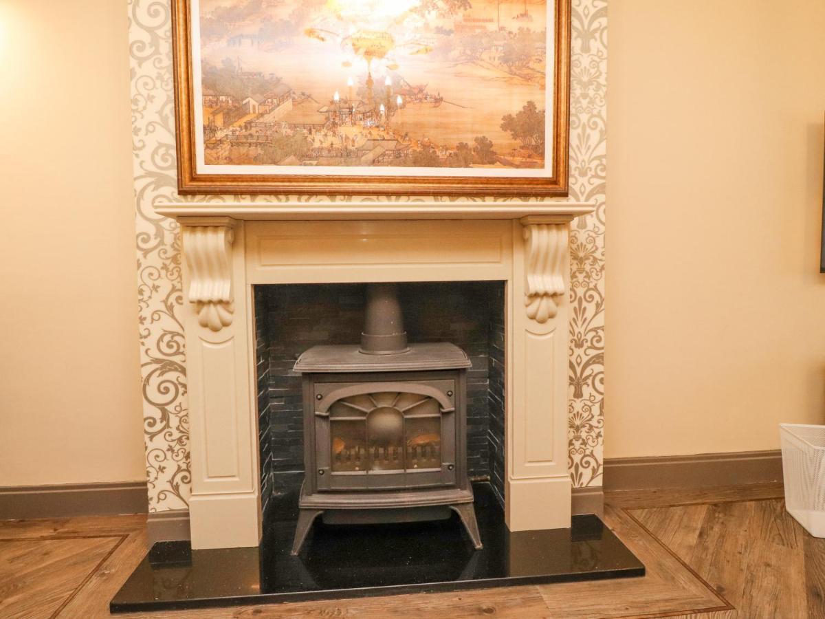 23 Wolsey Close Thornton  外观 照片
