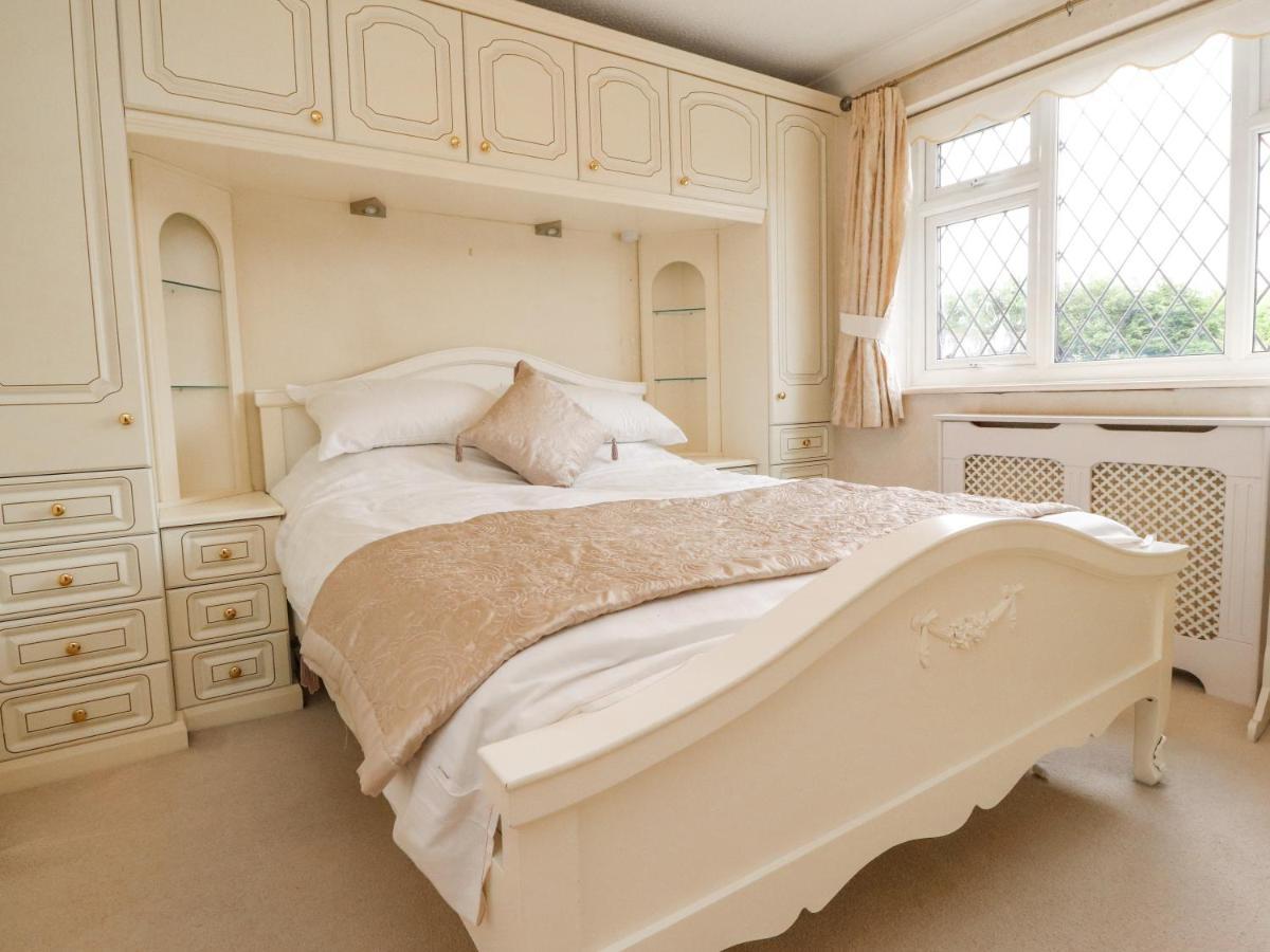 23 Wolsey Close Thornton  外观 照片