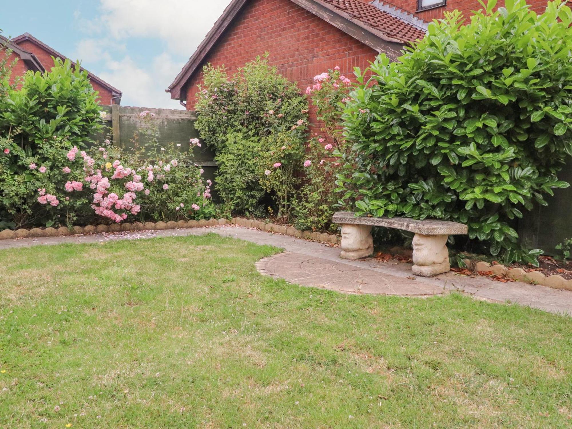 23 Wolsey Close Thornton  外观 照片
