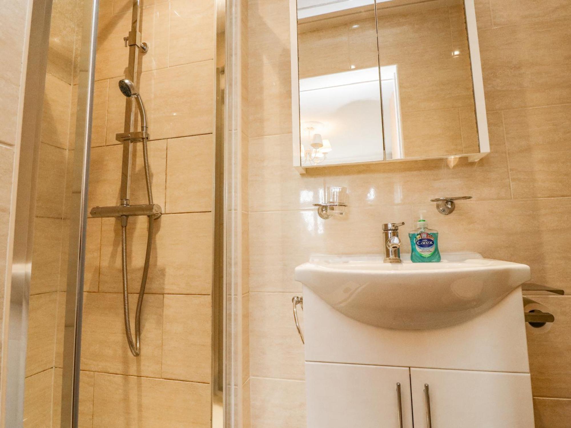23 Wolsey Close Thornton  外观 照片